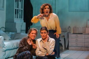 tres noches en ítaca alberto conejero María Goiricelaya Marta Nieto, Cecilia Freire y amaia lizarralde nave10 matadero