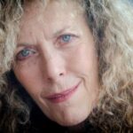 El jardín de los cerezos de Chéjov, dirigido por Juan Carlos Pérez de la Fuente, en la versión de Ignacio García May. El elenco de este montaje está compuesto por 13 actores (por orden alfabético): Juanma Cifuentes, Carmen Conesa, Helena Ezquerro, Chema León, Manuel Maciá, Borja Maestre, Cristina Marcos, Markos Marín, Noelia Marló, Chema de Miguel, José Gonçalo Pais, Marta Poveda y Jesús Torres. Una producción del teatro Fernán Gómez. Centro Cultural de la Villa en colaboración con Octubre Producciones fotografia Bernardo Pérez